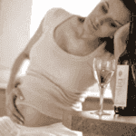 Prevenir los daños en el niño causados por el alcoholismo fetal