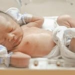 Control médico para bebés prematuros