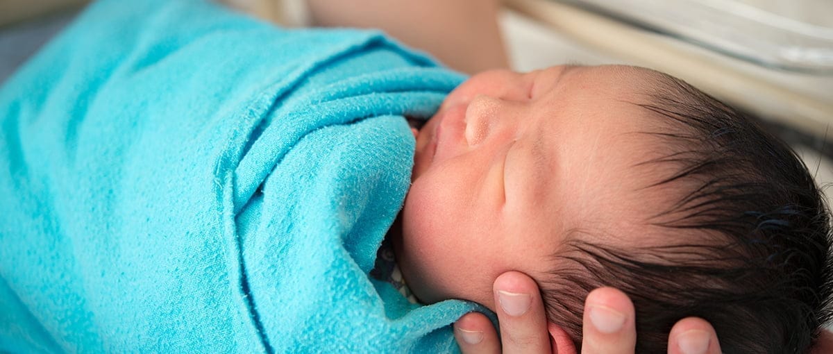 La técnica de diagnóstico preimplantacional permite concebir un hijo sano para usar las células de su cordón umbilical y donarlas a un hermano enfermo