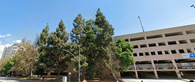 Fachada de la clínica UCLA Fertility Center