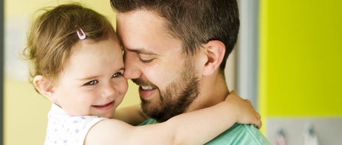 Imagen: Los hombres han de tomar también ácido fólico antes de concebir al futuro hijo