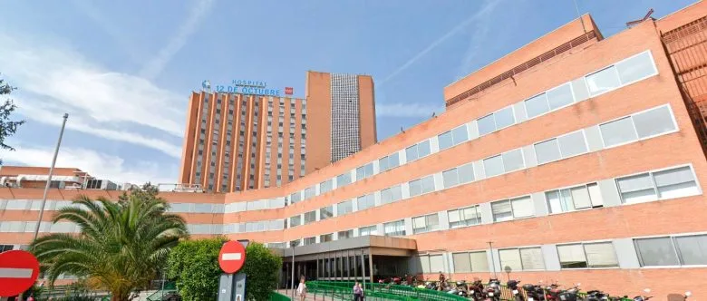 Fachada de la clínica Hospital Universitario 12 de Octubre