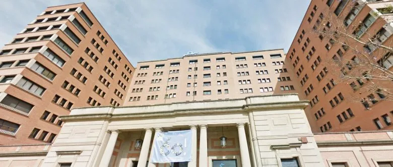 Fachada de la clínica Hospital Vall d'Hebron