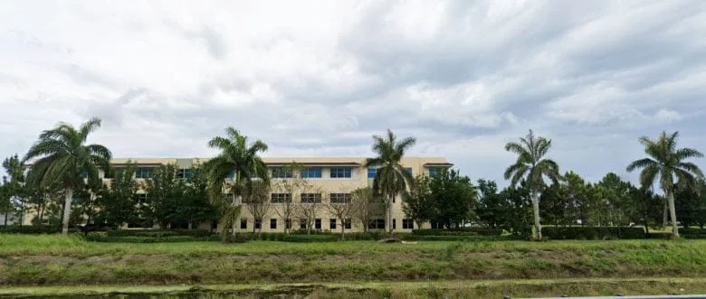 Fachada de la clínica POLCZ Fertility Center