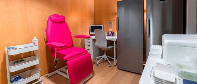 Imagen: Sala de enfermería de Ovoclinic Madrid