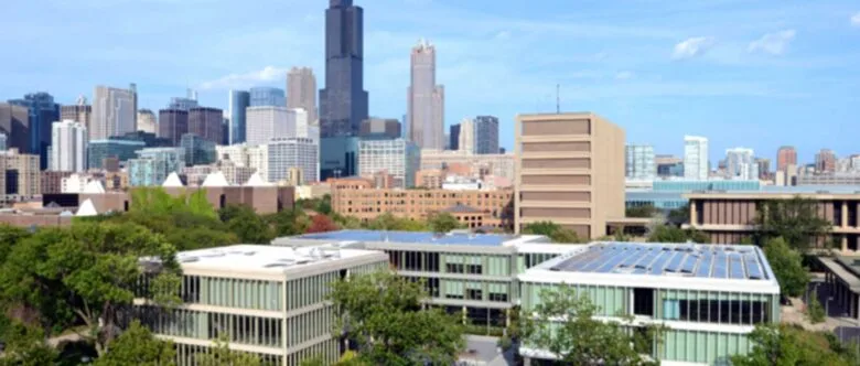 Fachada de la clínica University of Illinois at Chicago IVF program