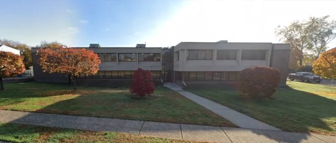 Fachada de la clínica NJ Best OB/GYN