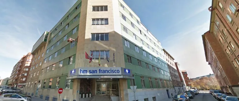 Fachada de la clínica Centro Ginecológico de León