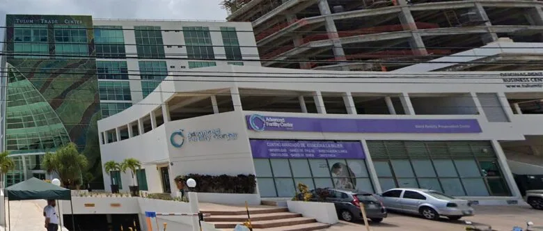 Fachada de la clínica Advanced Fertility Center Cancún